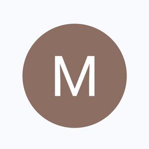 Meet your Posher, Madelyn